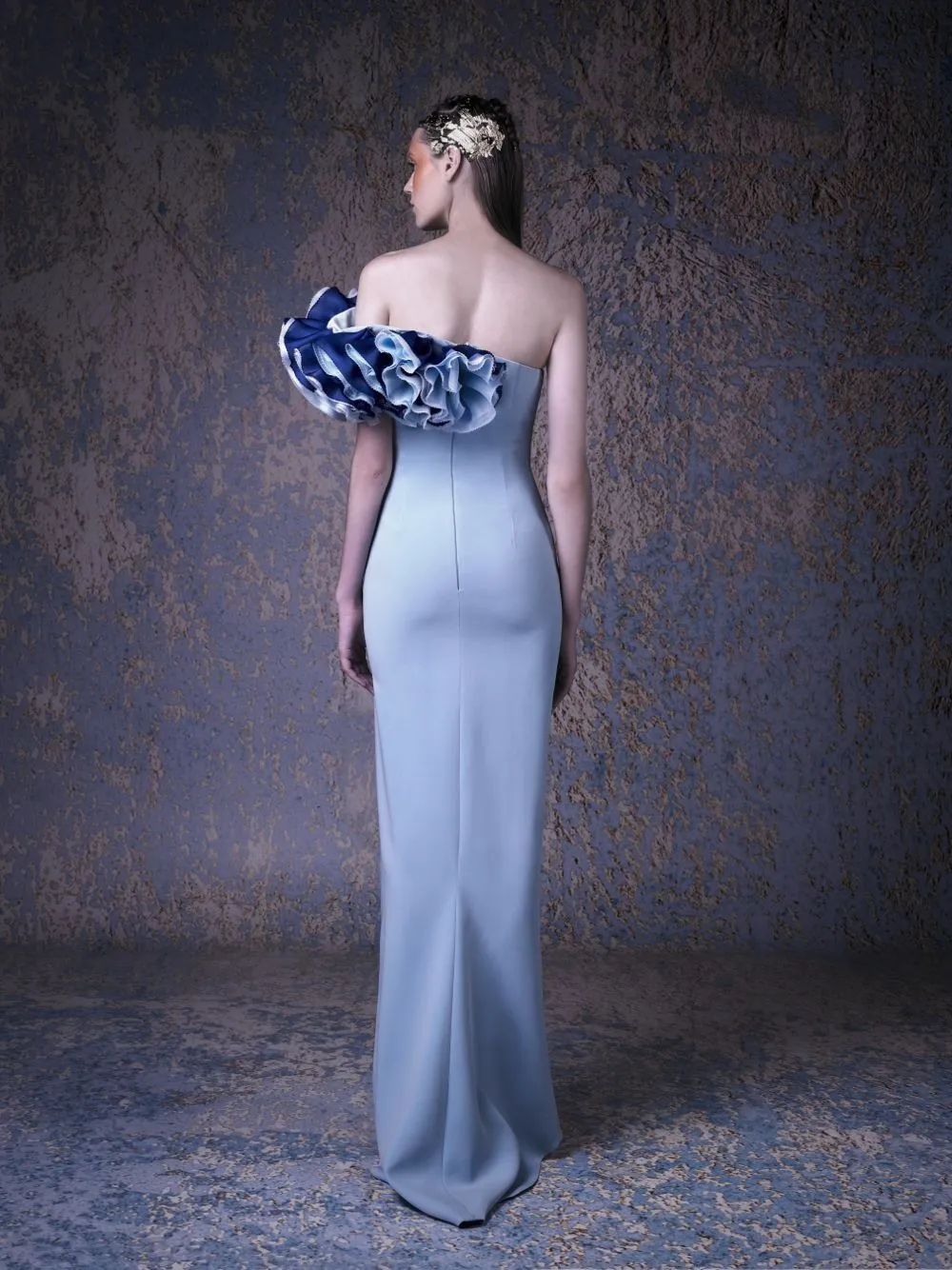 ELEGANT EVENING DRESS