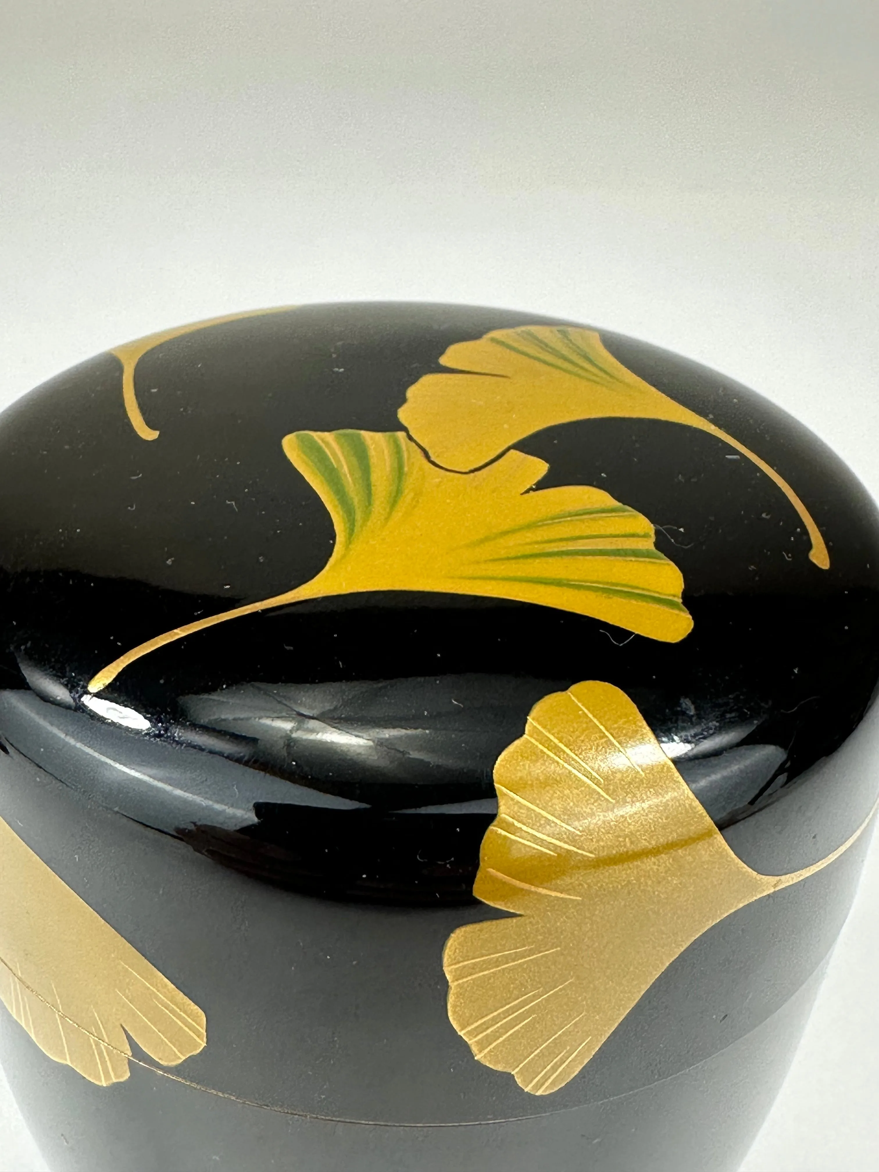 Japanese Tea Ceremony Natsume Black Lacquer Gold Makie Ginko 3”