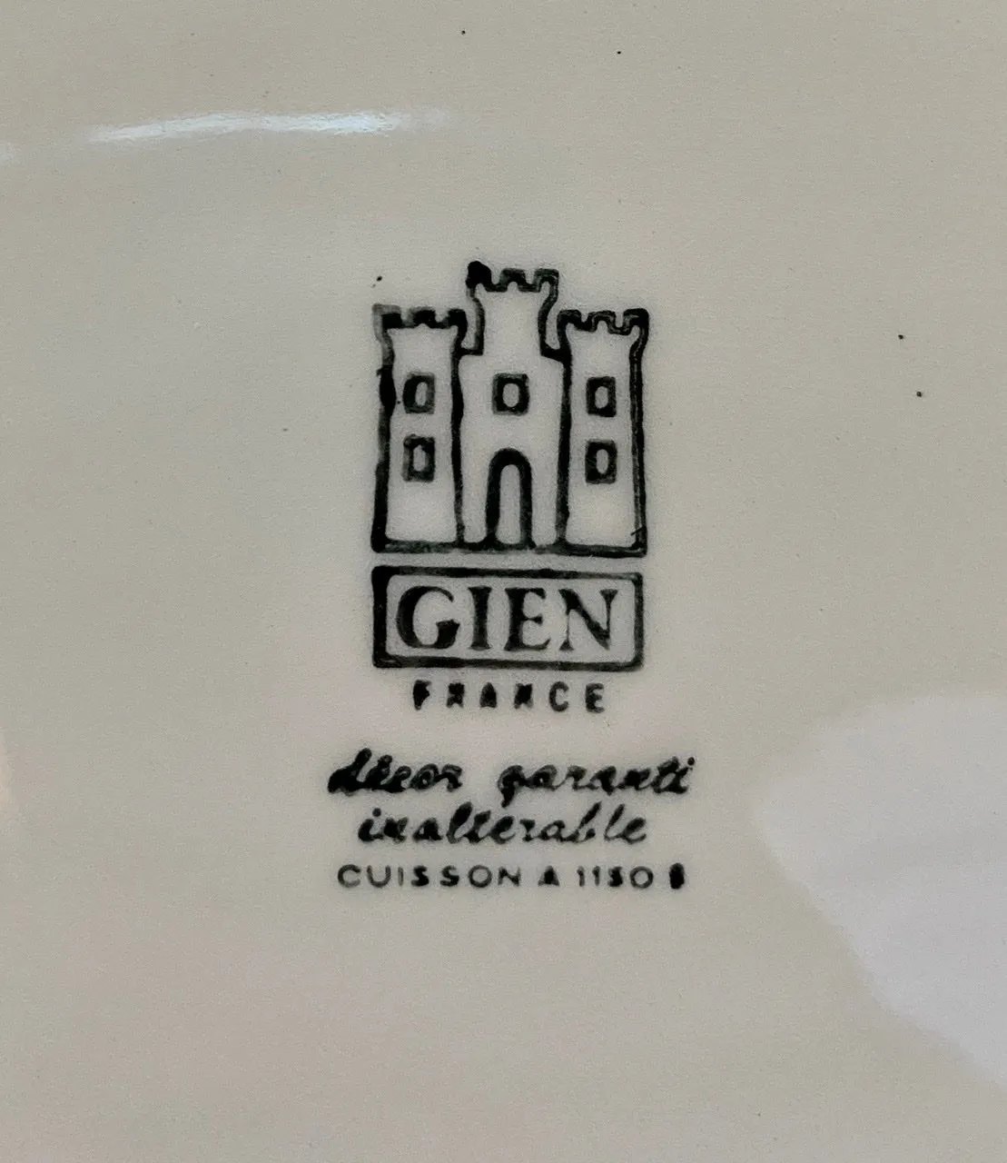 Les Côtes de Boeuf Rôties French Advertising Gien Cow Black Transferware Platter